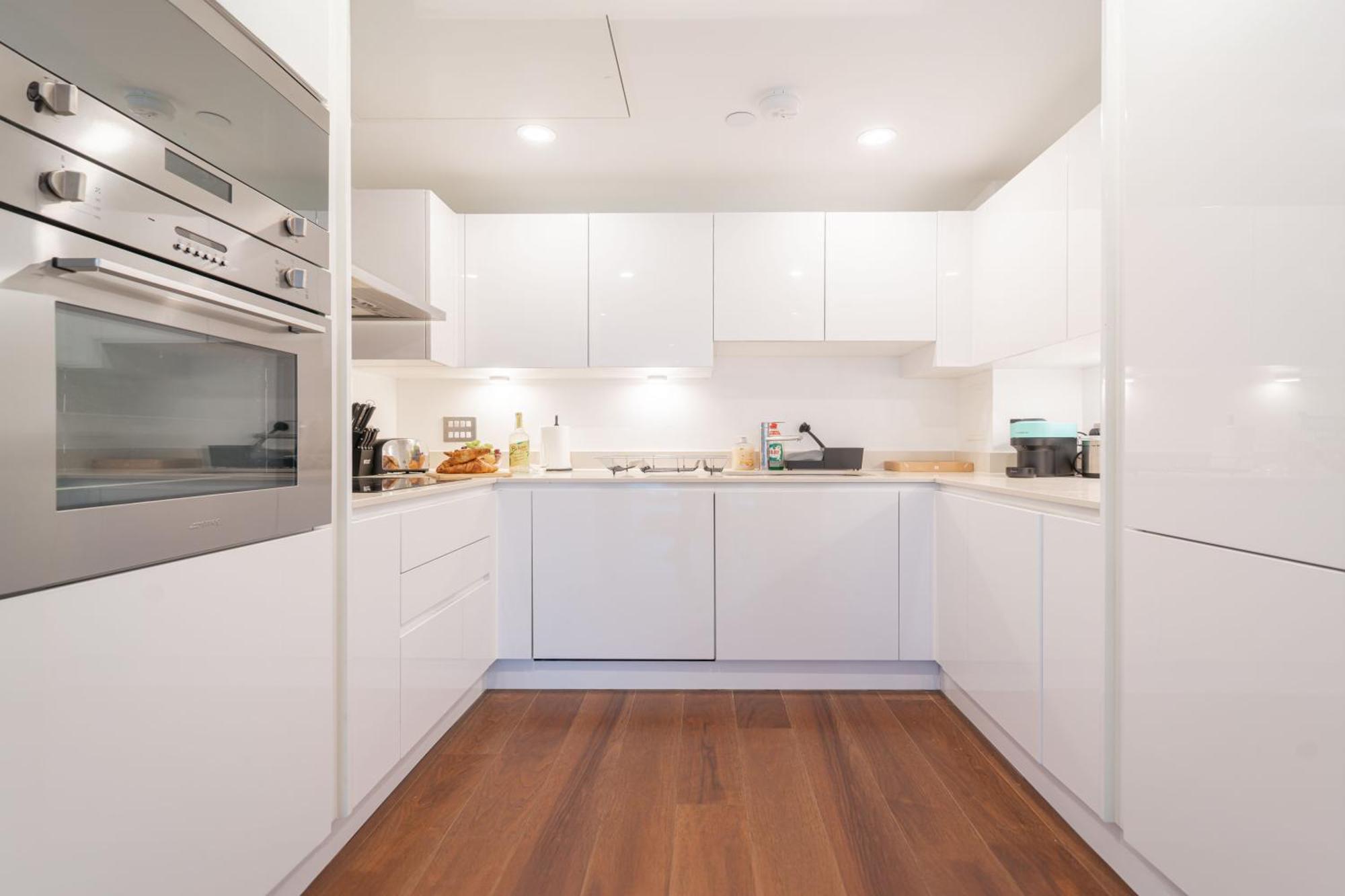 Stylish And Comfortable Canary Wharf Apartment Perfect For Long Stays Лондон Экстерьер фото